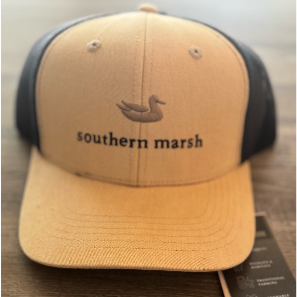 Southern marsh, tan and navy